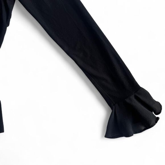 Lauren Ralph Lauren Women's Blouse | Size Medium | V-Neck Long Sleeve Ruffle Top - Picture 2 of 6